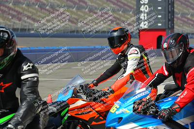 media/Aug-27-2022-Fastrack Riders (Sat) [[c588535105]]/Level 2/Grid/